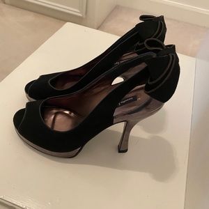 Nanette Lepore Black & Silver Bow Heel Shoes